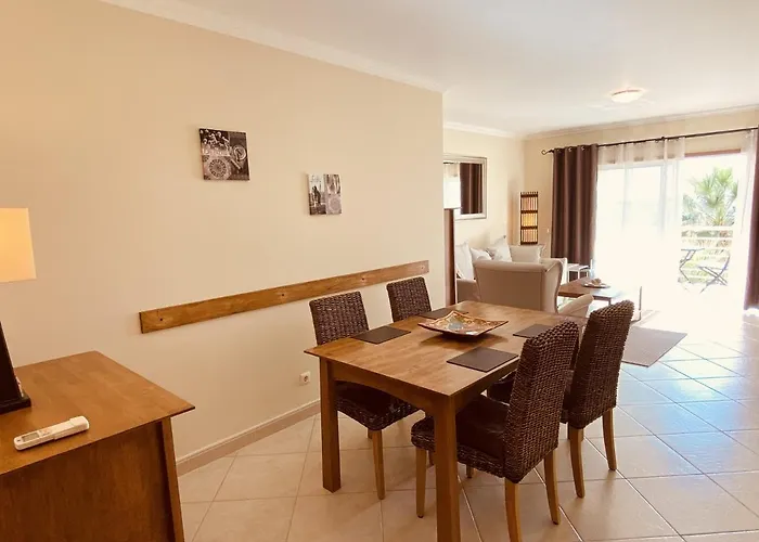 Vista - Shared Pool - 4 Guests - Albufeira *